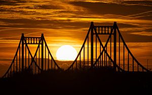 Krefeld-Uerdinger-Brücke, Niederrhein, Deutschland