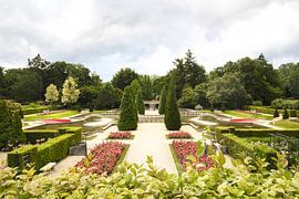 Kasteeltuinen Arcen Limburg - jardins et château. sur Marianne van der Zee