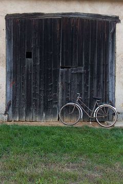 Bicycle for barn door by Arno Rakers