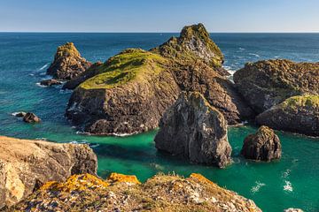 Côte de falaise à Kynance Cove sur Christian Müringer