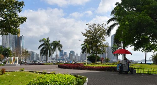 De Cinta Costera wandeling in de ochtend