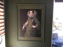 Klantfoto: Koningin Elizabeth van Bourbon (gezien bij vtwonen), als naadloos behang