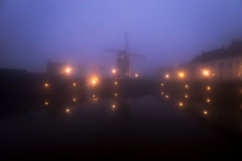 Mist bij de Haven van Heusden