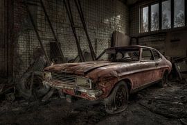 Altes verlassenes Auto von Freddy Van den Buijs