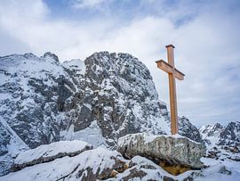 Garmisch-Partenkirchen: Gipfelkreuz Osterfelderkopf von t.ART