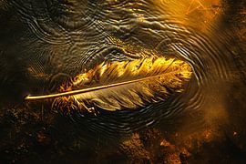 Goldene Feder schwebt auf einem wässrigen Sonnenuntergang