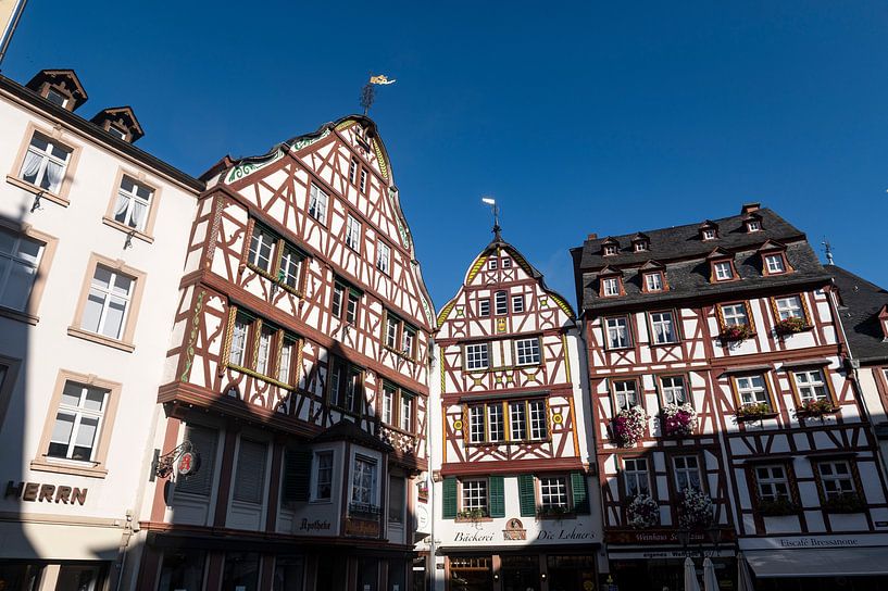 Bernkastel-Kues by Richard Wareham