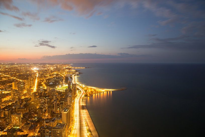 Chicago by Hello Pompoyo