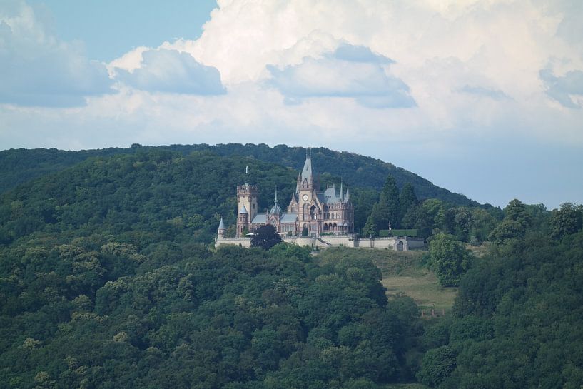 Dragon Castle by Marcel Harberink