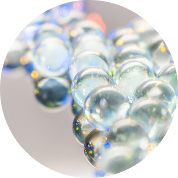 Helder glazen bol cluster - lichtreflecties in focus