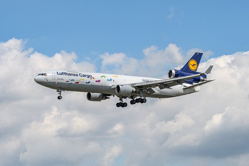 McDonnell Douglas MD-11 of Lufthansa Cargo. by Jaap van den Berg