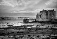 Blackness Castle in black and white by Marjolein van Middelkoop thumbnail