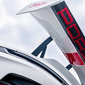 Porsche GT3 RS spoiler by Ryan van Pelt