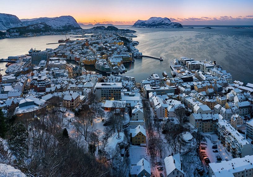View from Fjellstua over Ålesund during a winter sunset, Norway by qtx