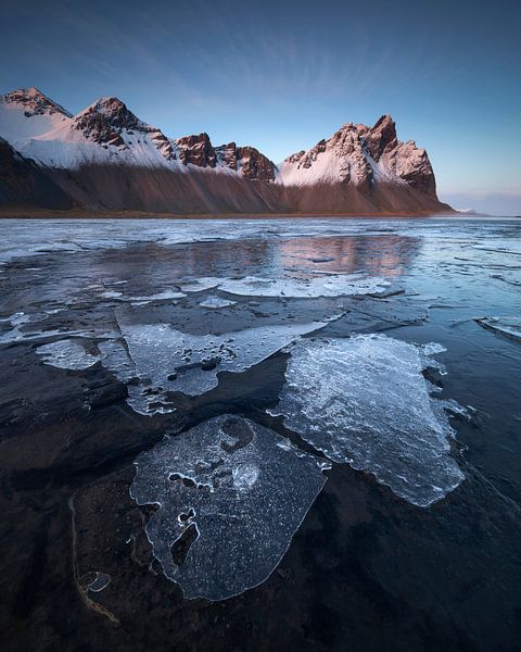 Stokksnes, IJsland van Sven Broeckx