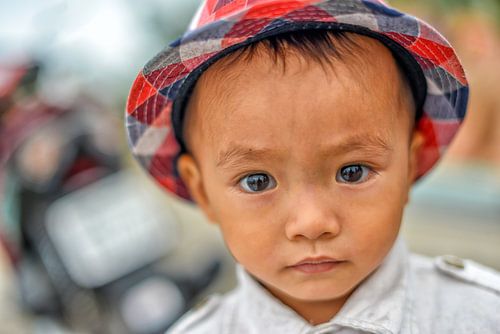 Vietnamese boy by Richard van der Woude