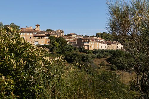 Vues d'un village français pittoresque en Provence