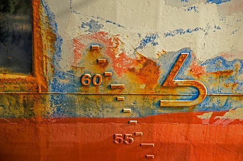 Ship's bow in red, white and blue