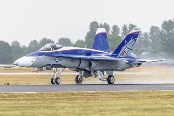 Royal Canadian Air Force CF-18 Hornet Solo Display 2018. by Jaap van den Berg