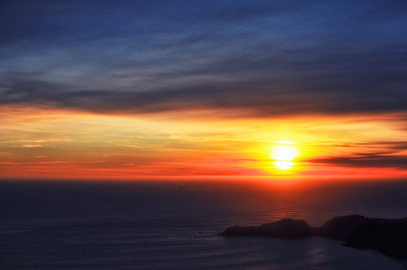 Sunset over Marin Headlands van Wouter Goedvriend