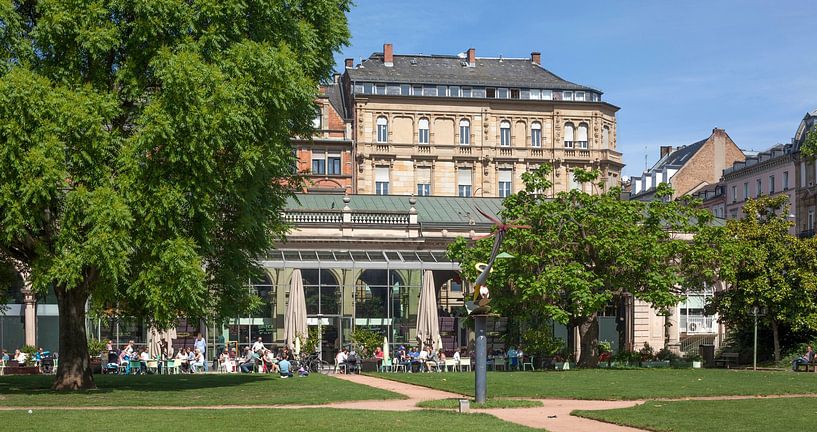 Cooking fountain colonnade, Wiesbden by Torsten Krüger