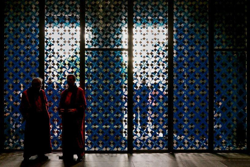 Silhouettes en rouge et bleu par Els F.