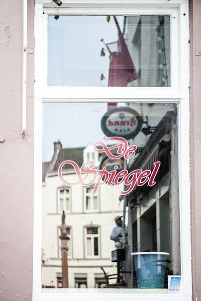 cafe the mirror in Maastricht by Eric van Nieuwland