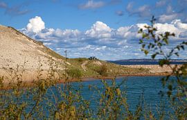 Bank aan de kust van Bo Valentino
