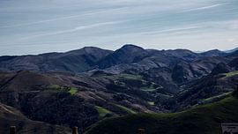 Pyrénées au loin sur Ton Van Zeijl