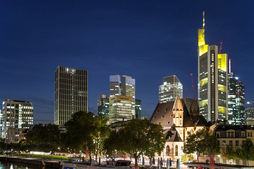 Frankfurt bei Nacht von Thomas Riess