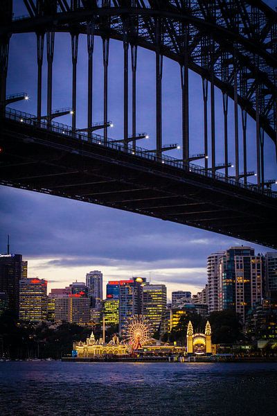 Sydney by Hello Pompoyo