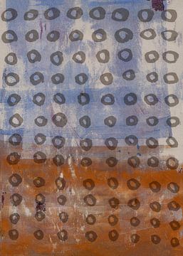 Modern abstract. Cirkels op terra en lichtblauw. van Dina Dankers