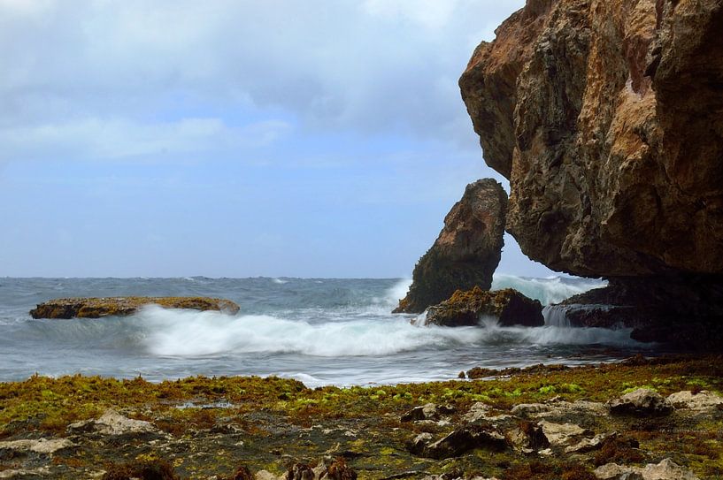 Waves crashing by Frank's Awesome Travels