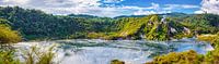 Panorama kratermeer op het Noordereiland van Nieuw Zeeland van Rietje Bulthuis thumbnail