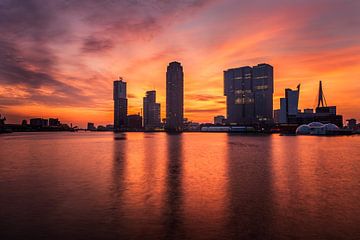 the Skyline's on fire by Marc Smits
