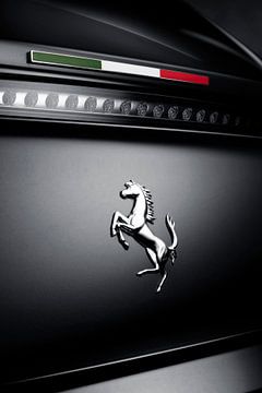 Ferrari GTC4 Lusso Prancing Horse logo by Thomas Boudewijn