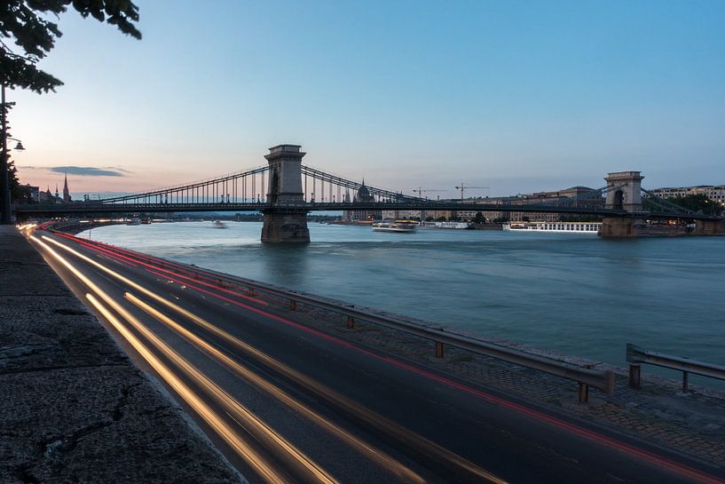 Budapest by Hello Pompoyo