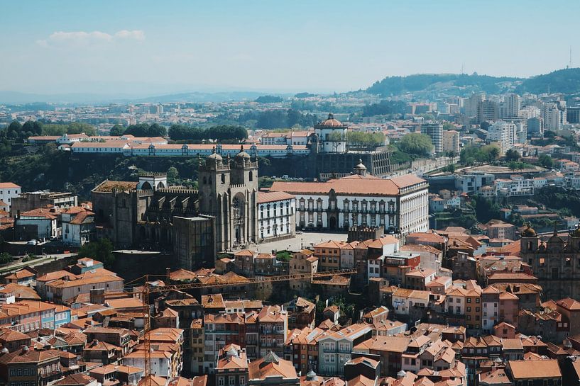 Porto by Hello Pompoyo