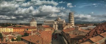 Von der Dachterrasse... Pisa Italien von Remco Lefers