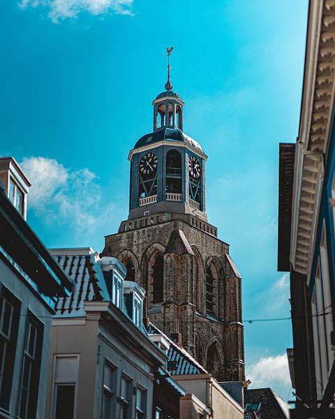 Glorieuze Toren: De Zonovergoten Peperbus van Bergen op Zoom van Youp Linders