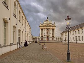 Das ehemalige Jungeninternat Institut Saint Louis, einschließlich der Kapelle von Oudenbosch. von Stephaniek Putman