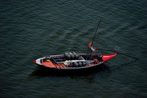 Rabelo-Boot im Douro-Tal, Porto
