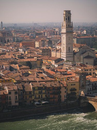 Een mistige dag in Verona, Italië