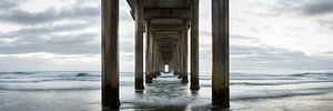 Brug bij de zee van Voss Fine Art Fotografie