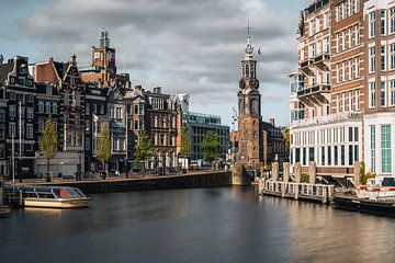 Munttoren Amsterdam by Lorena Cirstea