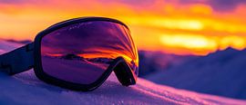 Sonnenuntergang mit Skibrille im Schnee von Poster Art Shop