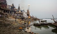 Hindu cremation ceremony in Manikarnika Ghat on the banks of the sacred Ganges River in Varanasi Utt
