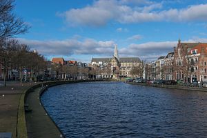 Haarlem Blick über die Spaarne auf die Grote oder Sint Bavo Kirche