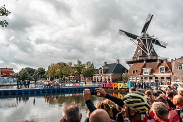 Niederländische Damenpräsentation Rad-Europameisterschaft 2023 | Meppel von Tijn Betten