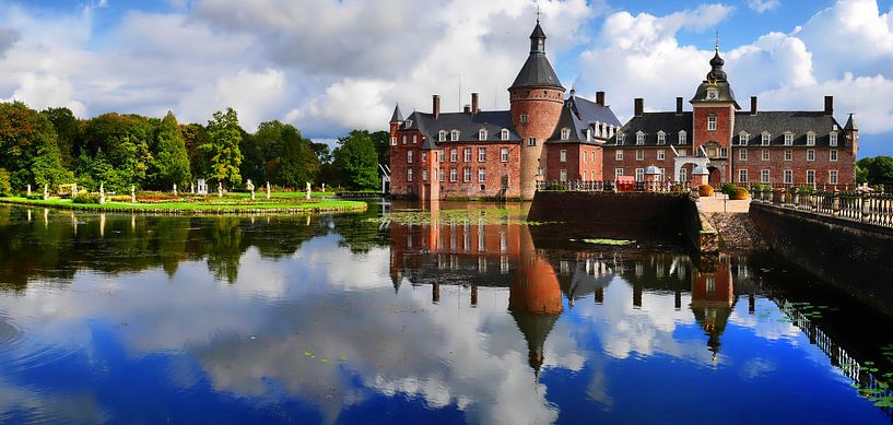 kastelenpanorama van Edgar Schermaul